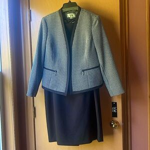 Le Suit Petite 16 Jacket and Dress NWT